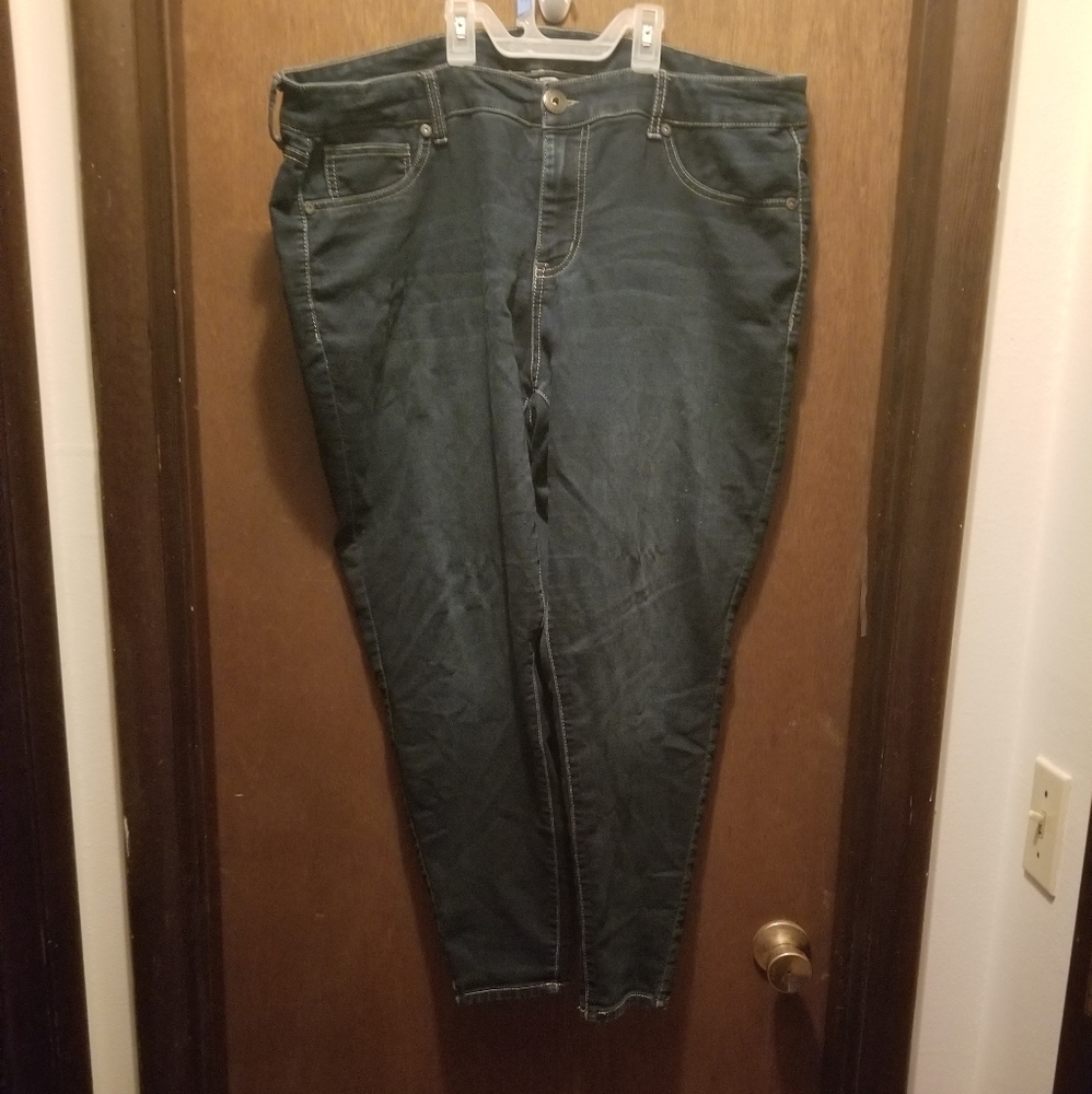 Maurice's Jean's size 22w
